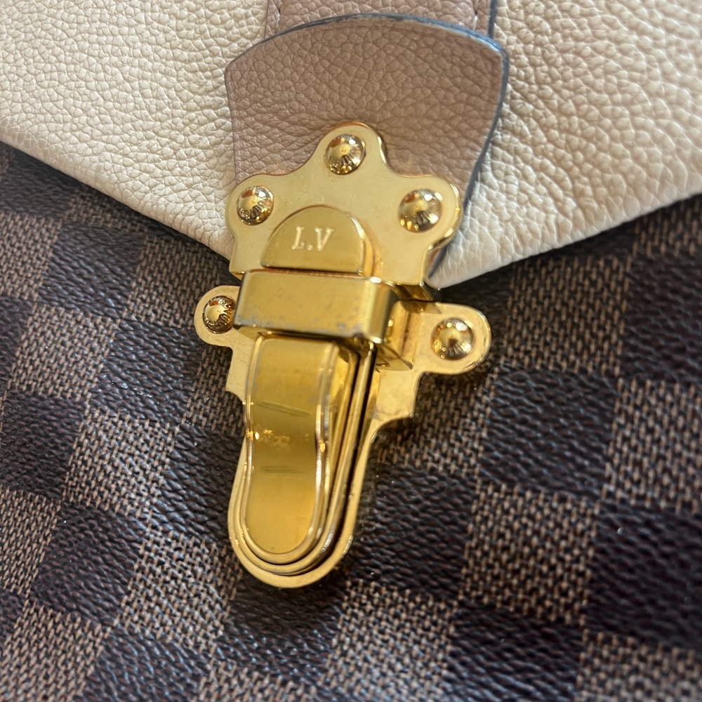 Louis Vuitton Brown and Cream Clapton Backpack - Picture 3 of 10